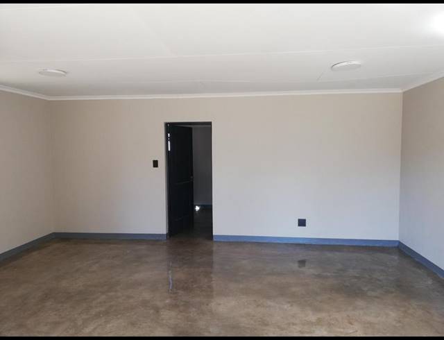 BUSINESS PROPERTY TO RENT IN NORTHMEAD